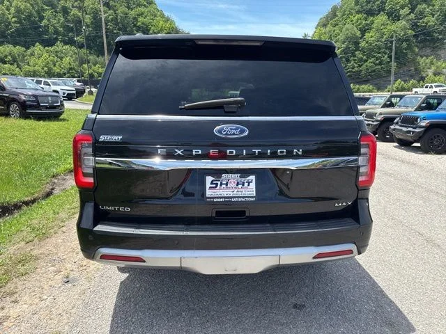 Used 2023 Black Ford Limited image 4