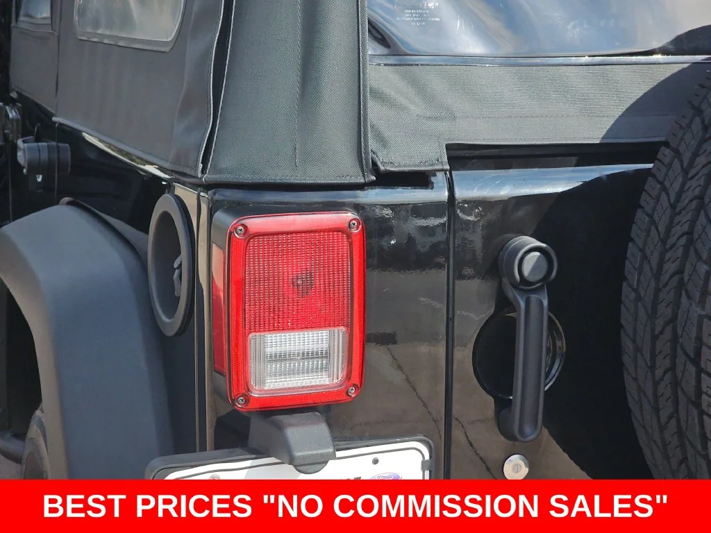 Used 2016 Black Jeep Unlimited Sport image 40