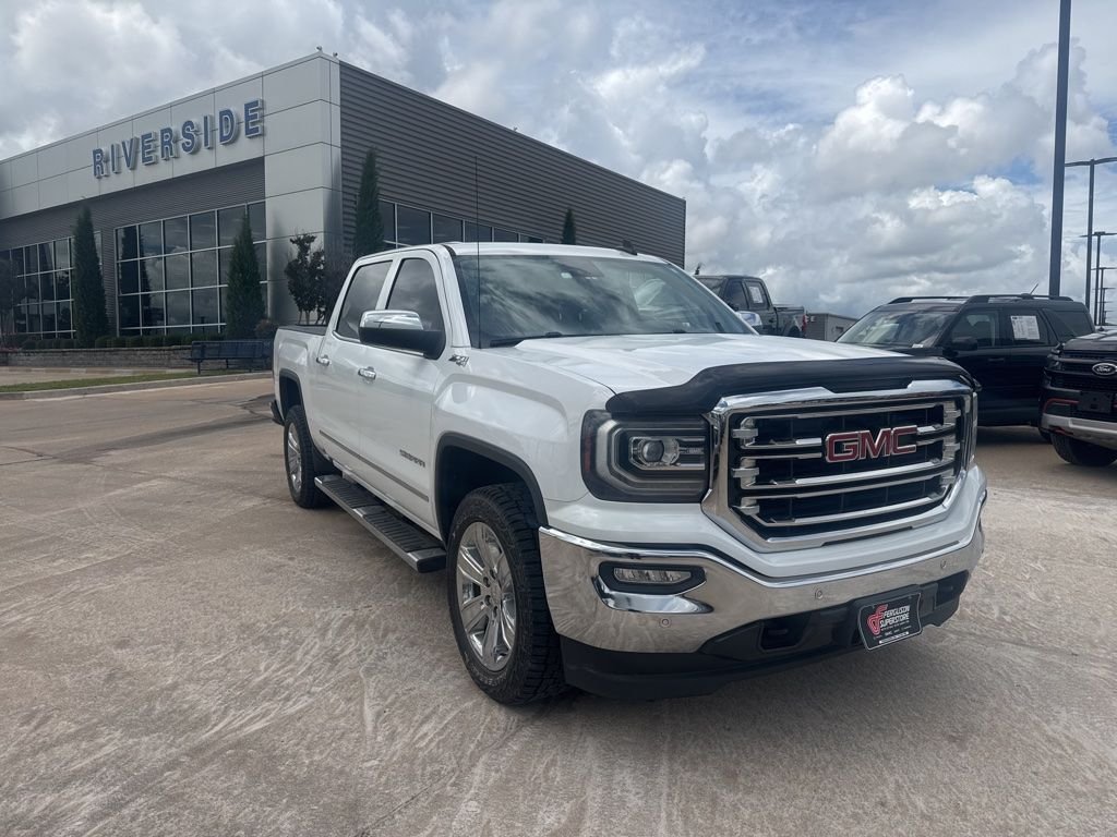 2018 GMC Sierra 4WD Crew Cab Short Box SLT's photo