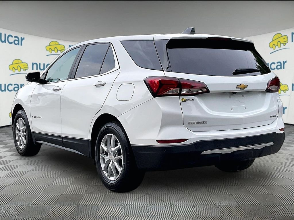 Used 2023 White Chevrolet LT image 4