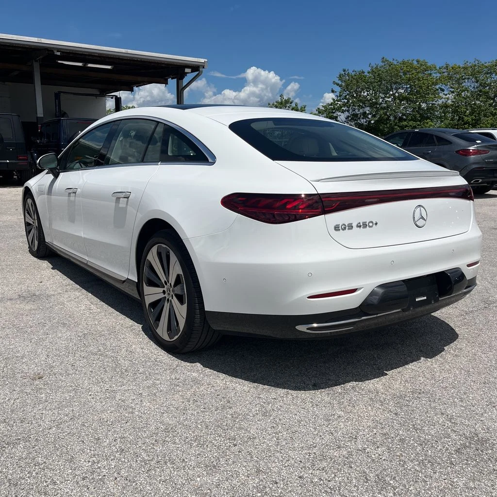 Used 2022 White Mercedes-Benz 450 image 3