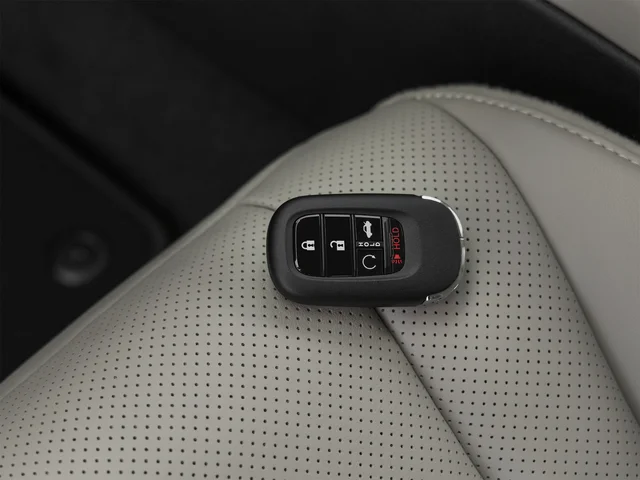 Used 2023 White Honda Touring image 48
