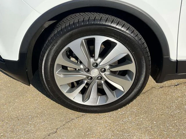 Used 2017 White Buick Preferred image 9