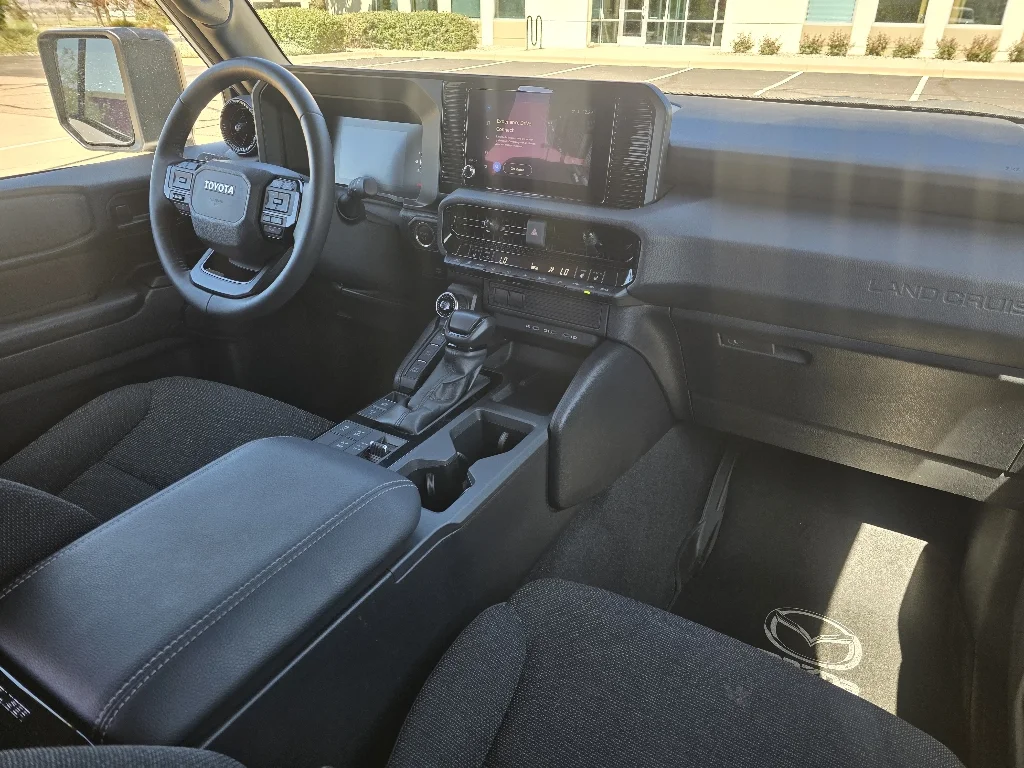 Used 2025 Ice Cap Toyota 1958 image 26