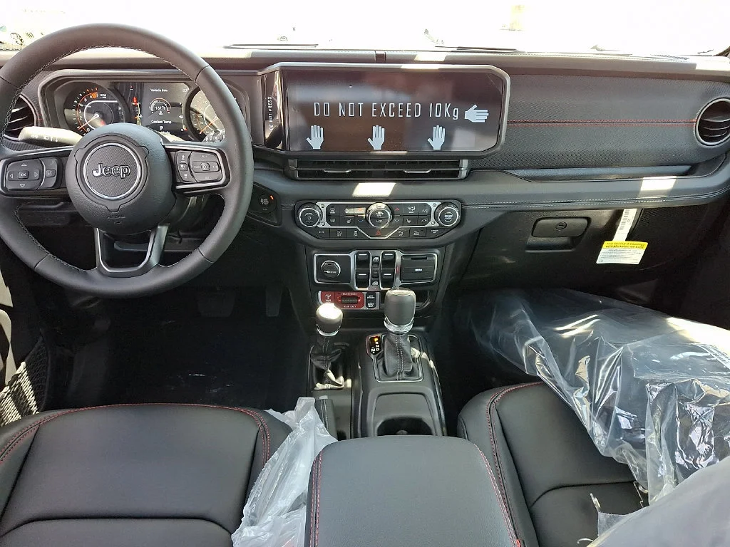 New 2026 Black Clear-Coat Exterior Paint Jeep Rubicon X image 11