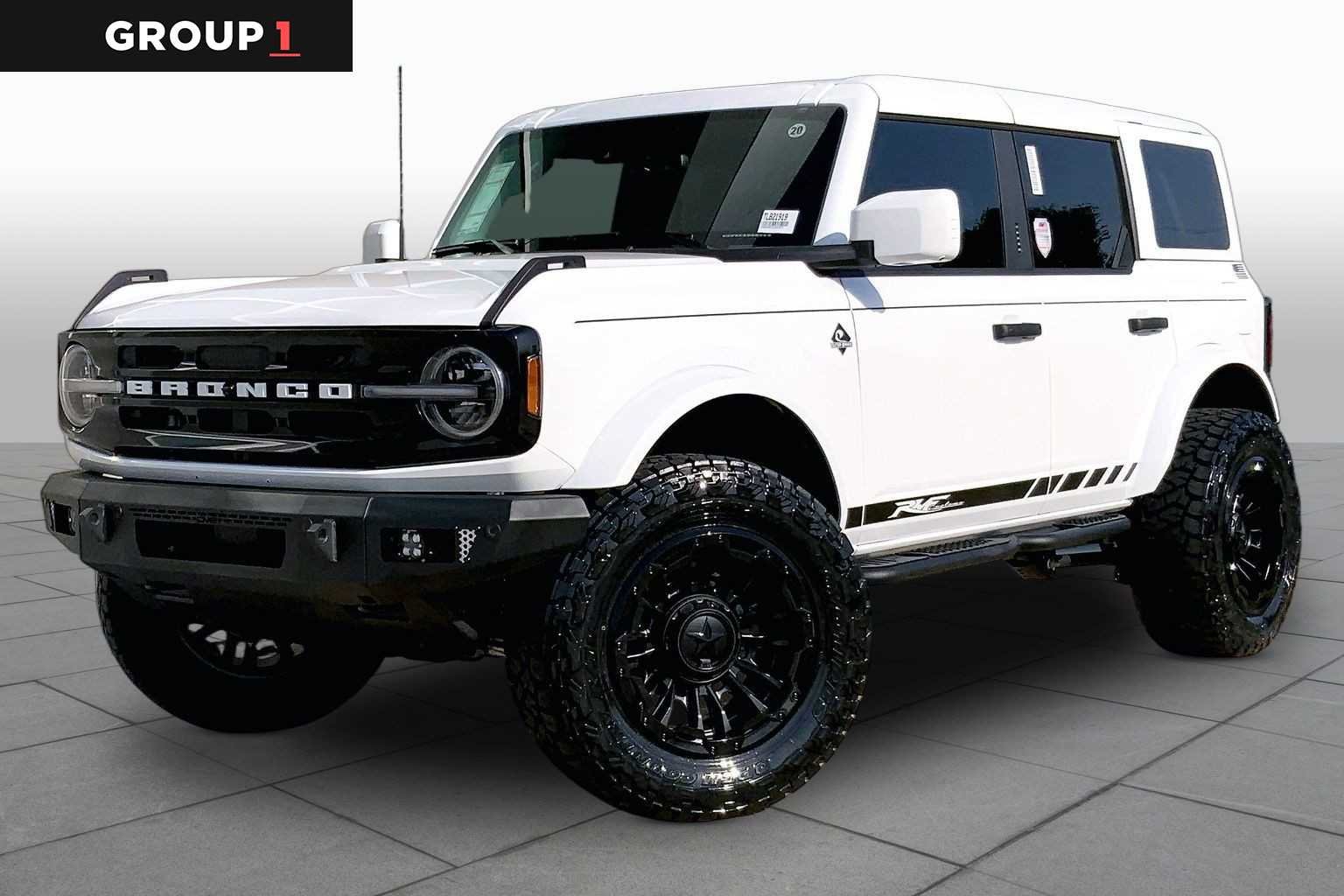 2026 Ford Bronco Outer Banks®