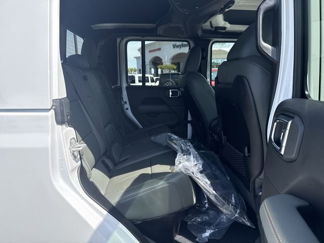New 2026 White Jeep Mojave X image 16