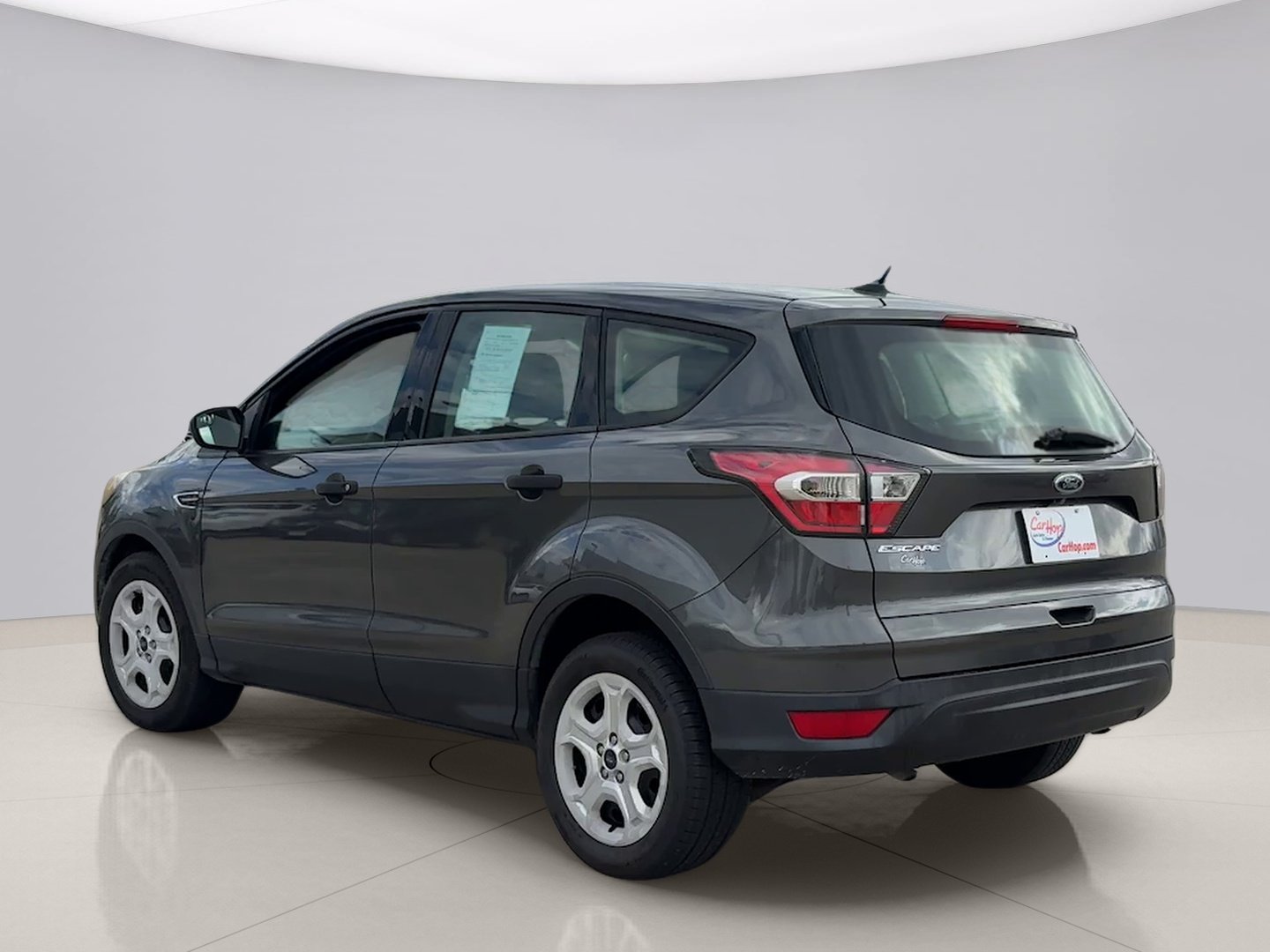 Used 2017 Gray Ford S FWD image 4