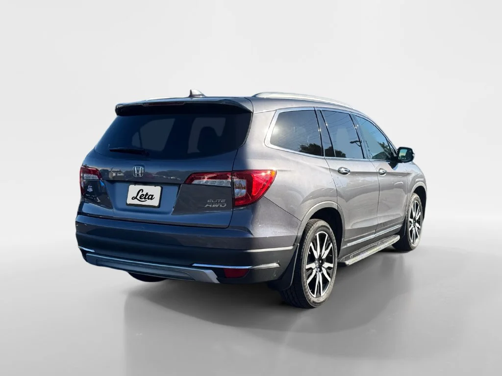 Certified Used 2022 Modern Steel Metallic Honda AWD ELITE image 30