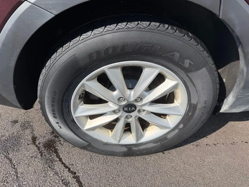 Used 2019 Purple Kia LX image 13