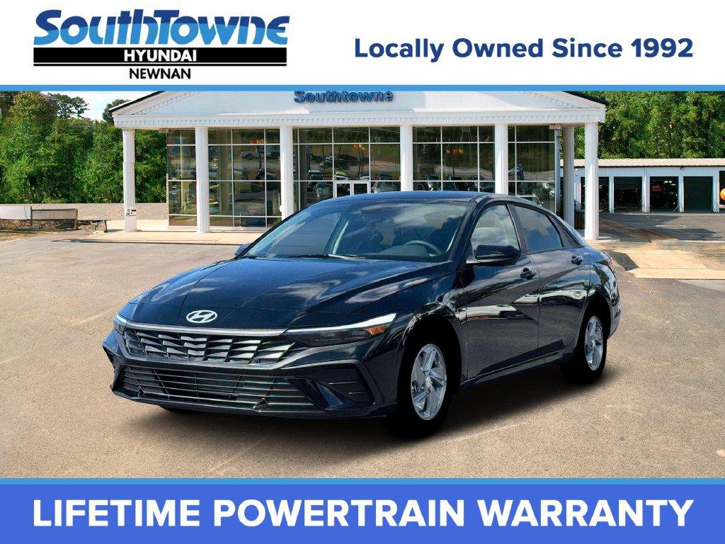New 2026 Black Hyundai SE image 1