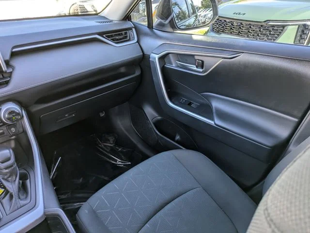 Used 2023  Toyota XLE image 14
