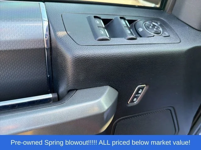 Used 2017 Red Ford XLT image 29