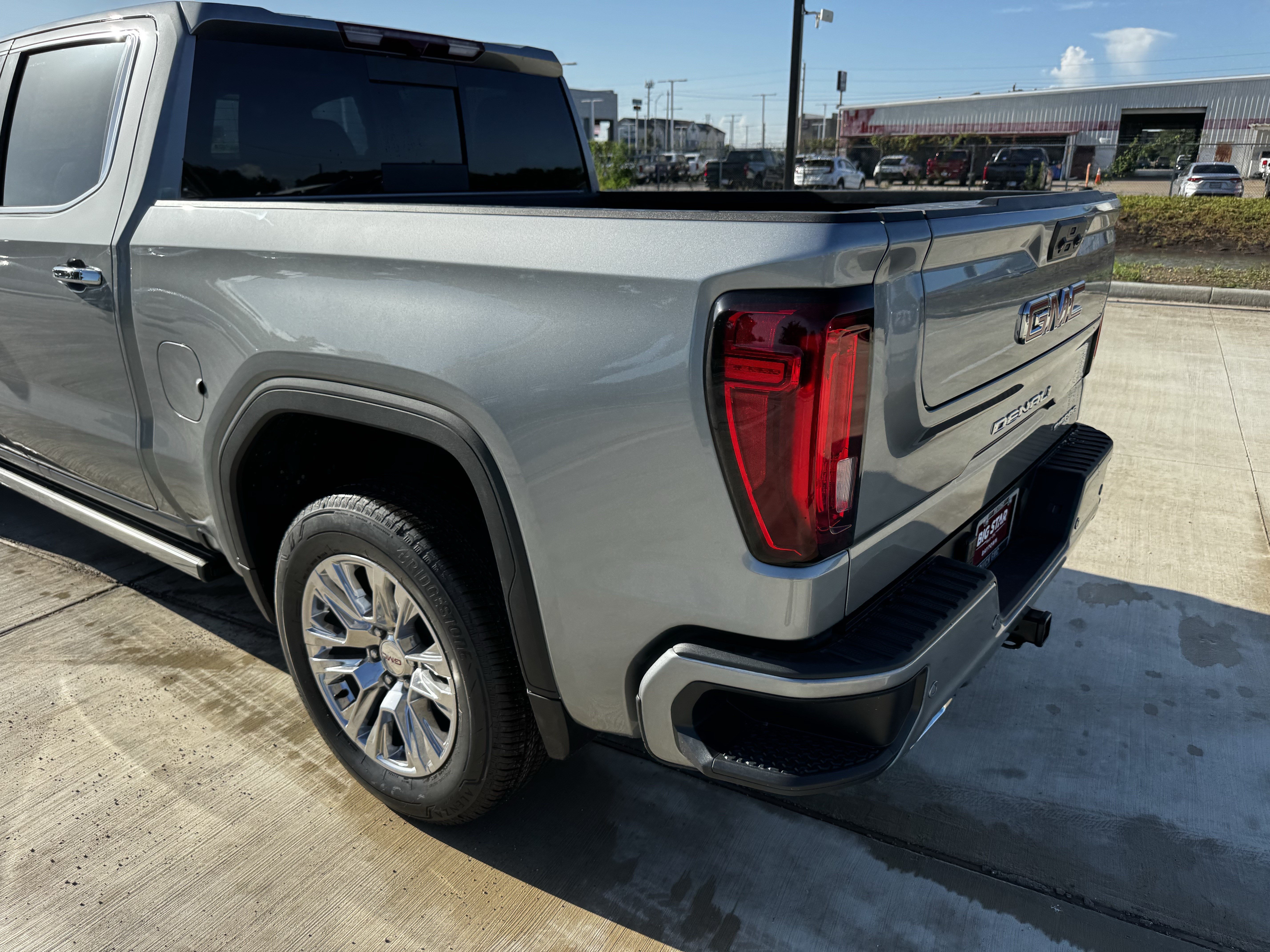 2026 GMC Sierra 1500 Denali - Photo 7