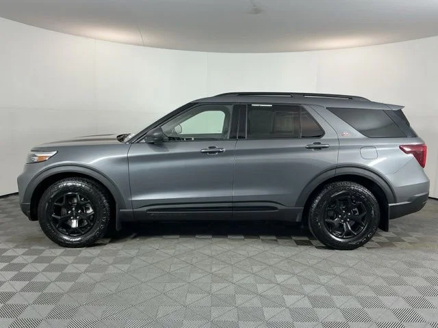 Used 2022  Ford Timberline image 8