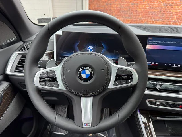 Used 2026 Black BMW xDrive40i image 14
