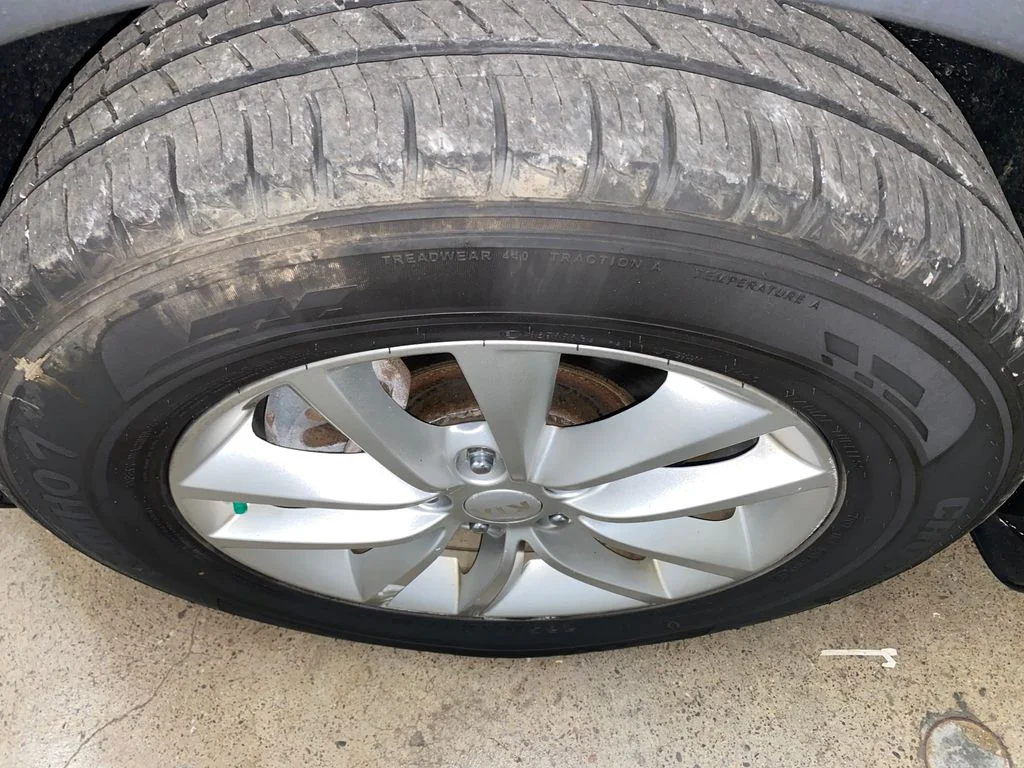 Used 2017 Purple Kia LX image 16