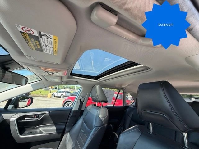 Certified Used 2020 Silver Sky Metallic Toyota XLE Premium image 29