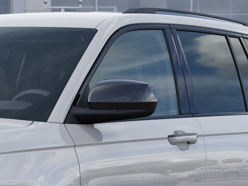 New 2025 Bright White Clear-Coat Exterior Paint Jeep Altitude image 12