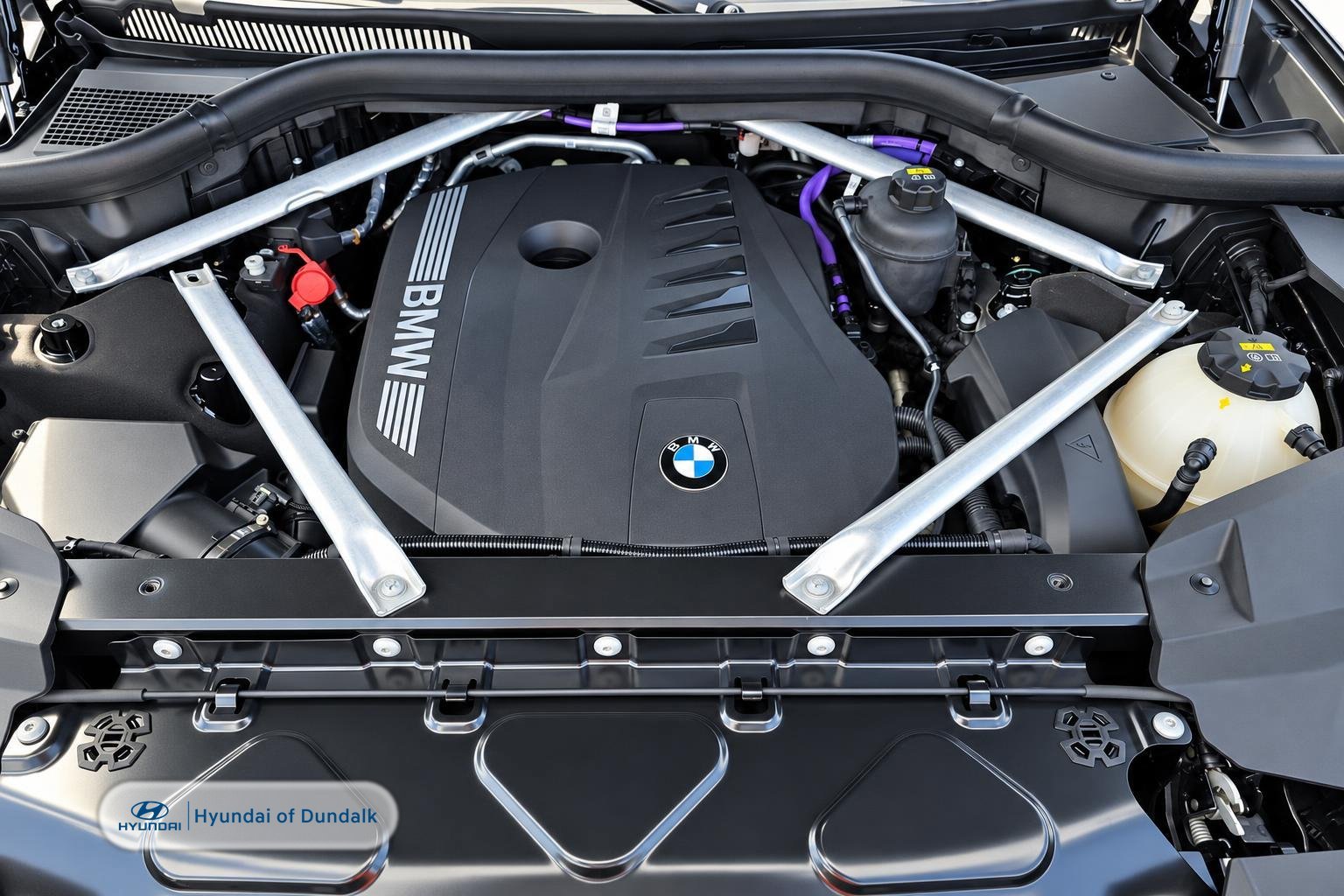 Used 2023 Black BMW xDrive40i image 13