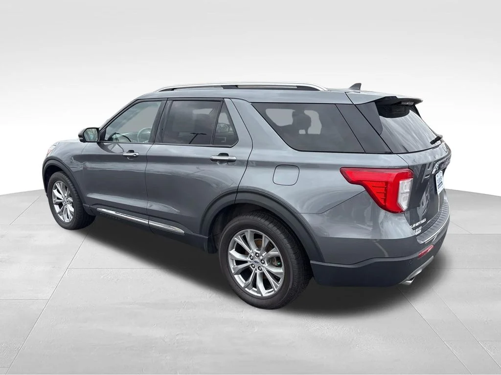 Used 2022 Carbonized Gray Metallic Ford Limited image 4