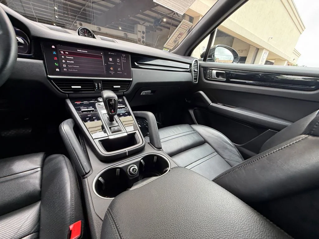 Used 2023  Porsche Platinum Edition image 15