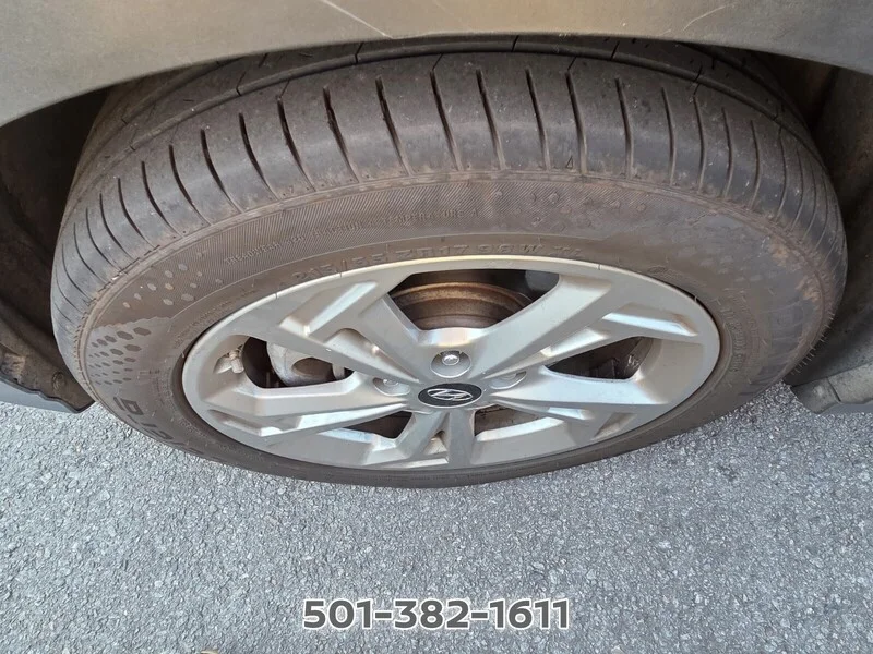 Used 2023 Lunar HYUNDAI SEL image 7