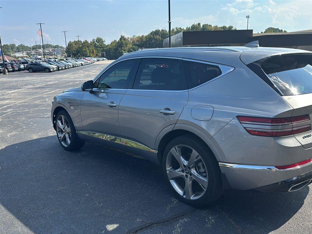 Used 2022 SILVER GENESIS 2.5T AWD image 5