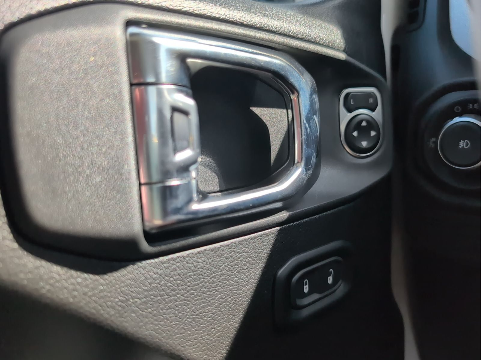 2026 Jeep Wrangler 2-Door Sport S - Photo 13