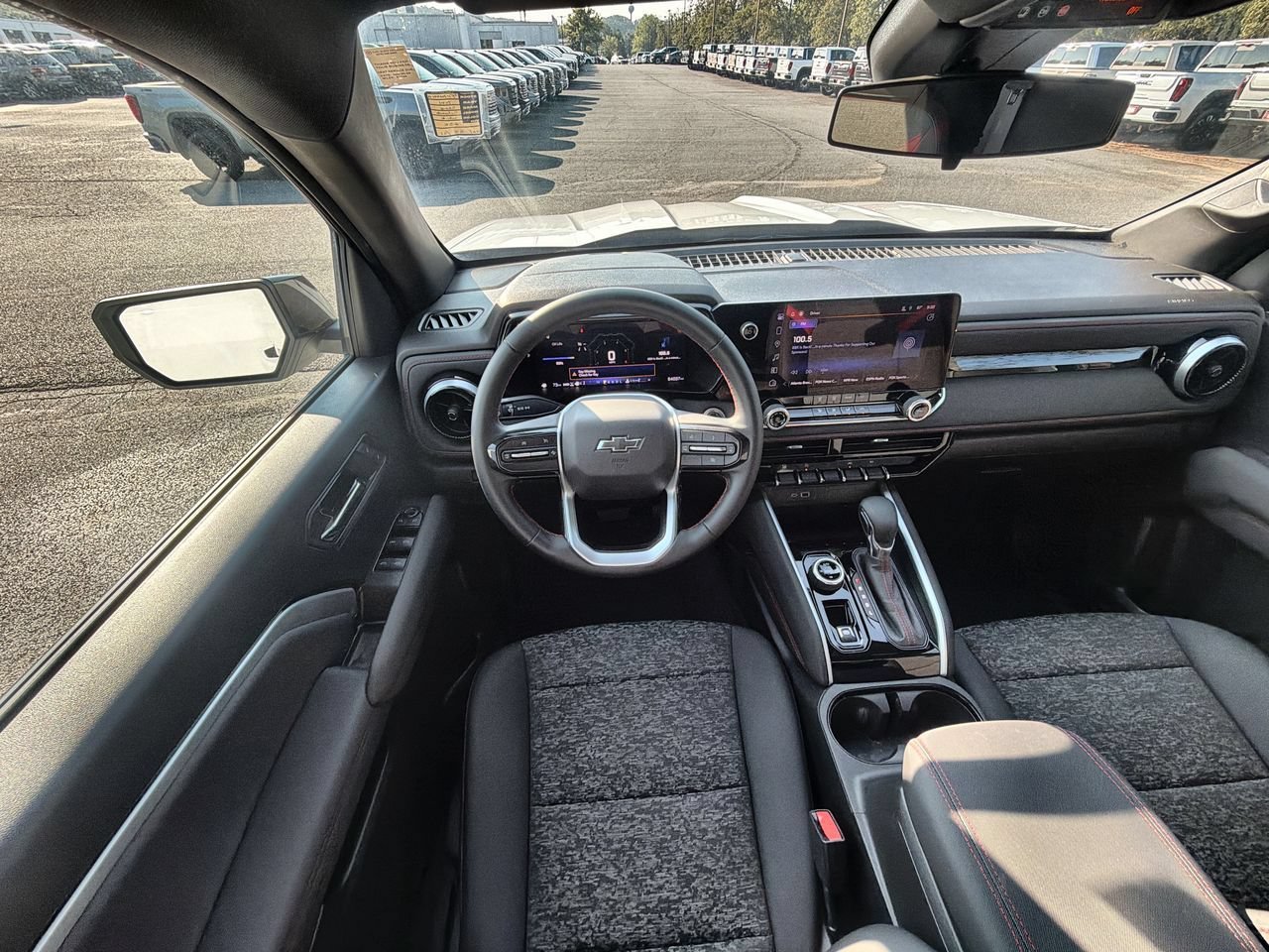 Used 2024 Summit White Chevrolet Z71 image 10