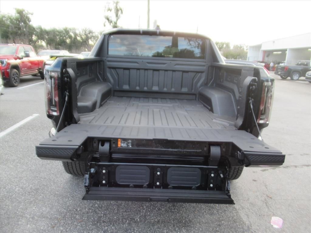 2026 GMC HUMMER EV 2X - Photo 6
