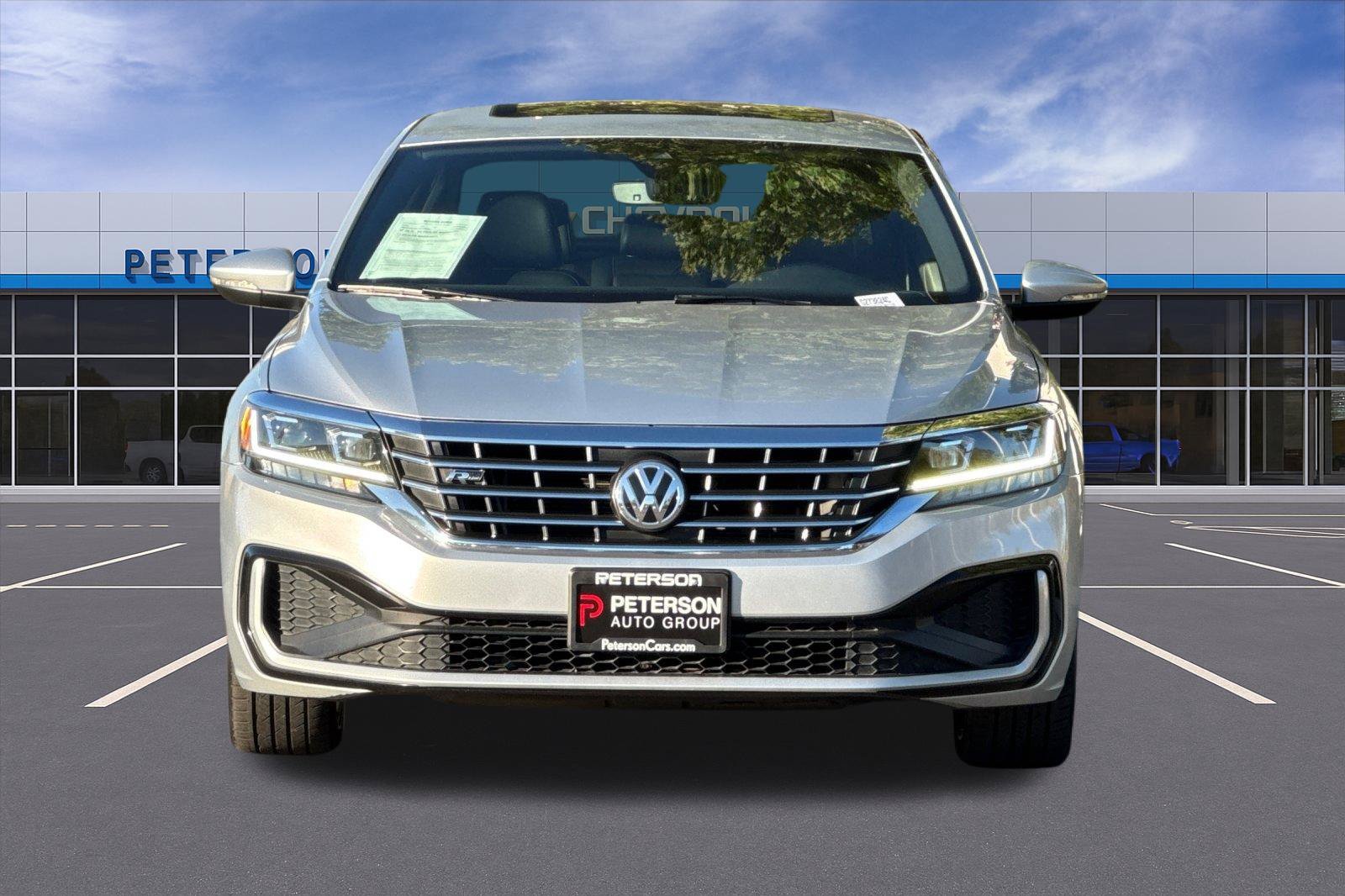 Used 2021 Silver Volkswagen 2.0T R-Line image 9