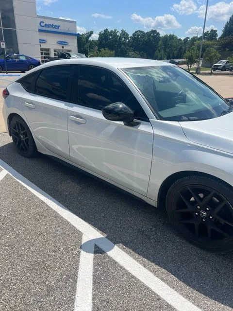 Used 2022  Honda Sport image 2