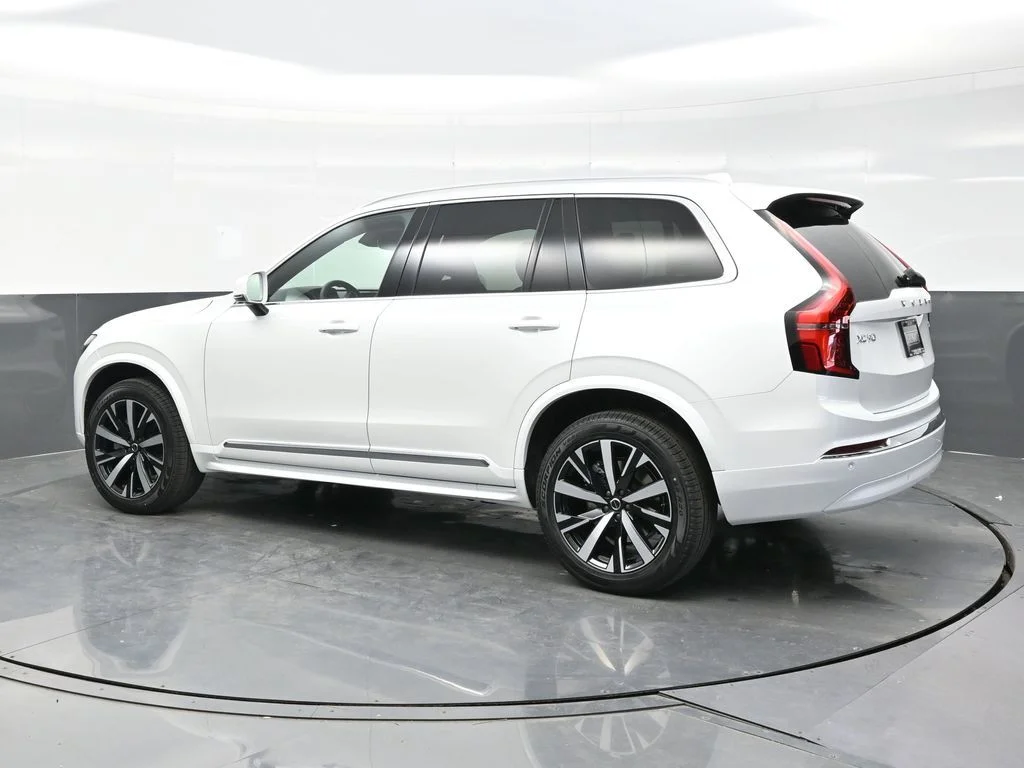 Used 2026 Crystal White Volvo Core image 4