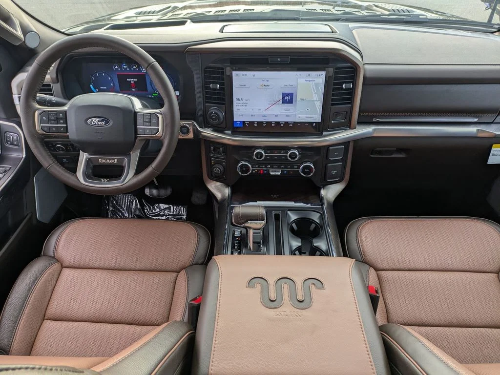 New 2026 Agate Black Metallic Ford King Ranch image 17