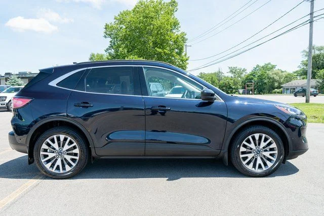 Used 2021 Blue Ford Titanium image 5