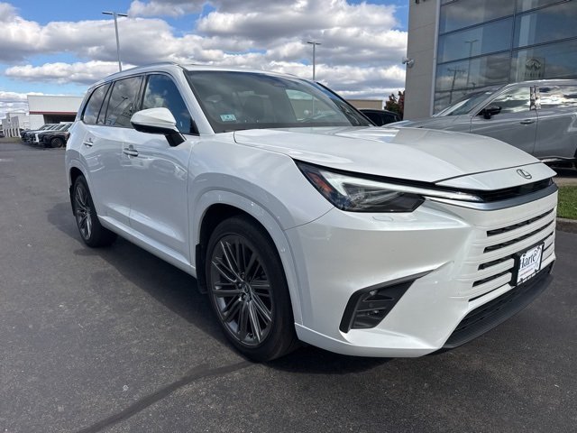 2024 Lexus TX 350 Luxury photo 3