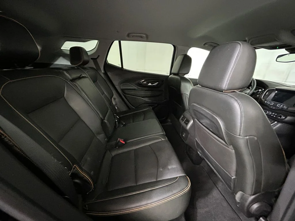 Used 2024 Black GMC AT4 image 17