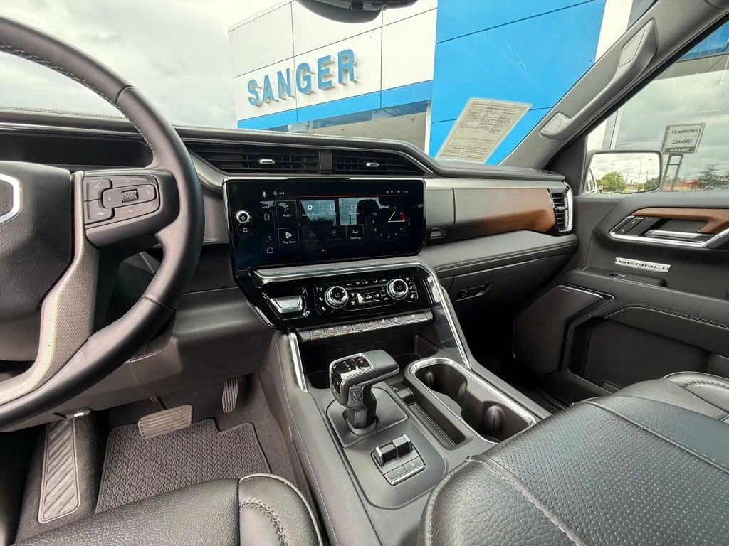 Used 2023 Sterling Metallic GMC Denali image 15