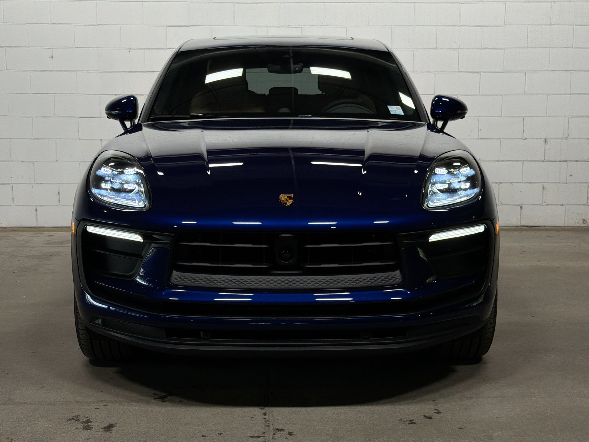 New 2026 Gentian Blue Metallic Porsche  image 9