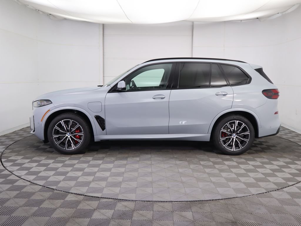 Used 2026 Gray Metallic BMW xDrive50e image 8
