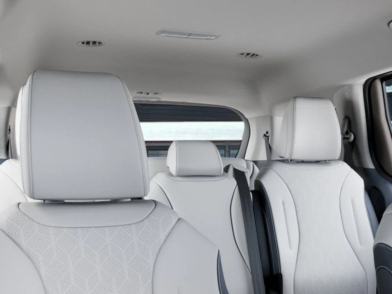 New 2026 Ivory Silver Kia EX image 27