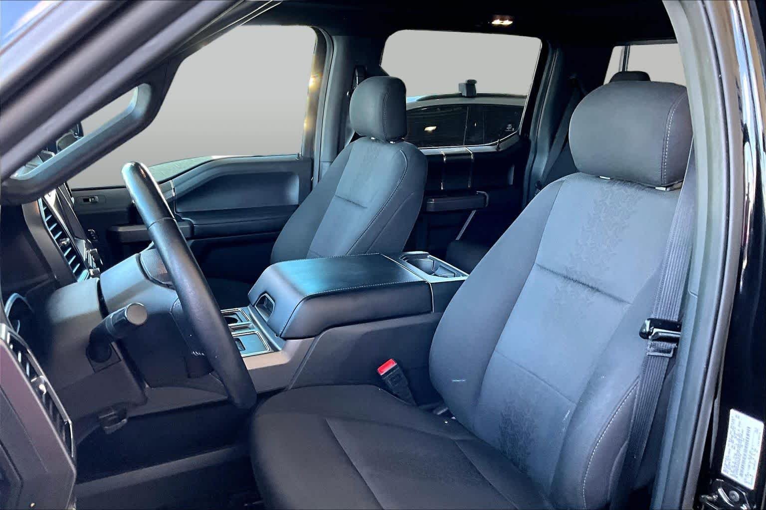 Used 2019 Agate Black Ford XLT image 8