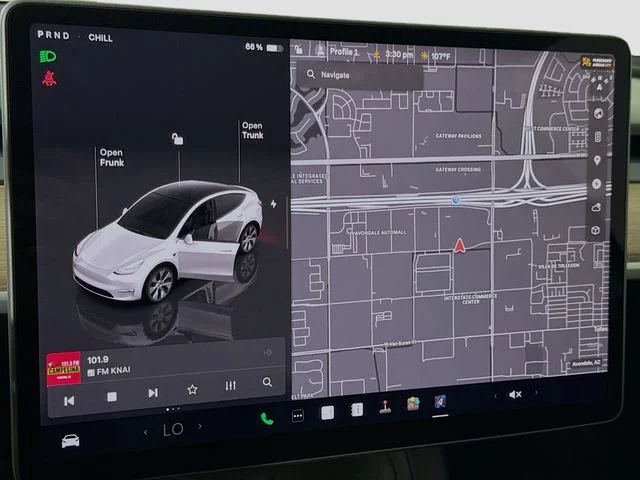 Used 2023  Tesla Long Range image 12