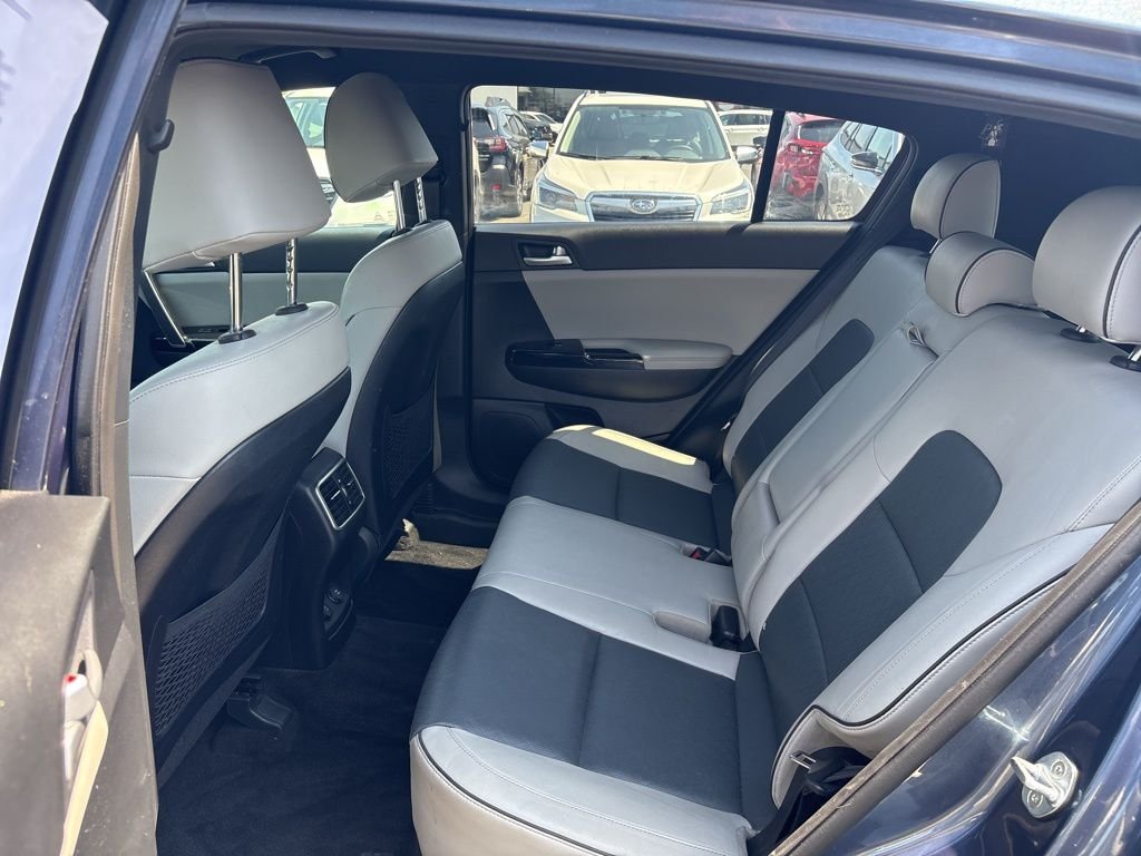 Used 2018 Blue Kia EX image 12