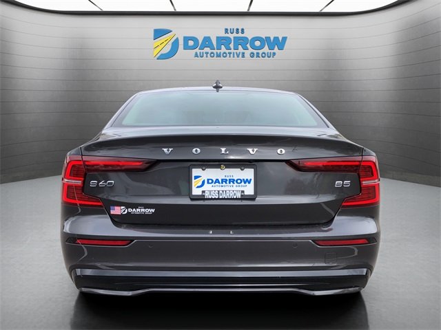 2024 Volvo S60 B5 Core photo 4