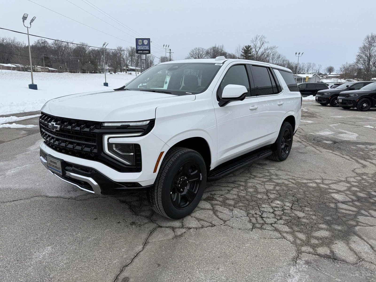 New 2025 Summit White Chevrolet Pursuit Rated image 2