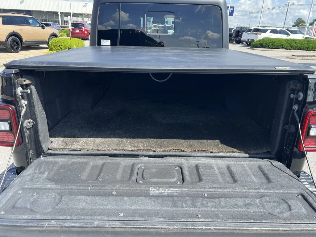 Used 2020 Black Jeep Rubicon image 24