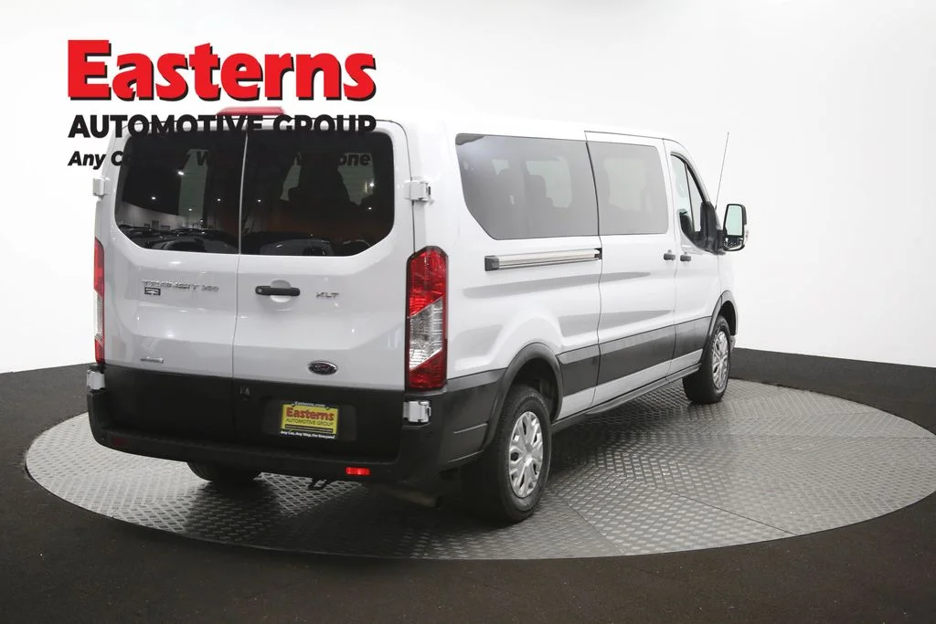Used 2023 White Ford XLT image 38
