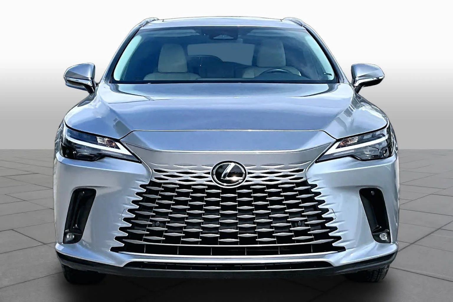 Used 2024 Iridium Lexus Premium image 4